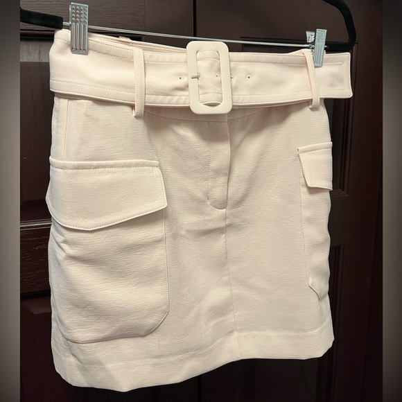 Express Dresses & Skirts - EXPRESS BELTED SKIRT WITH POCKETS - BEIGE - SIZE 4
